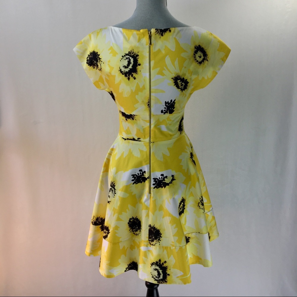 SOLD❣️❣️❣️KATE SPADE Sunny Daisy Fiorella Dress. - Picture 4 of 7